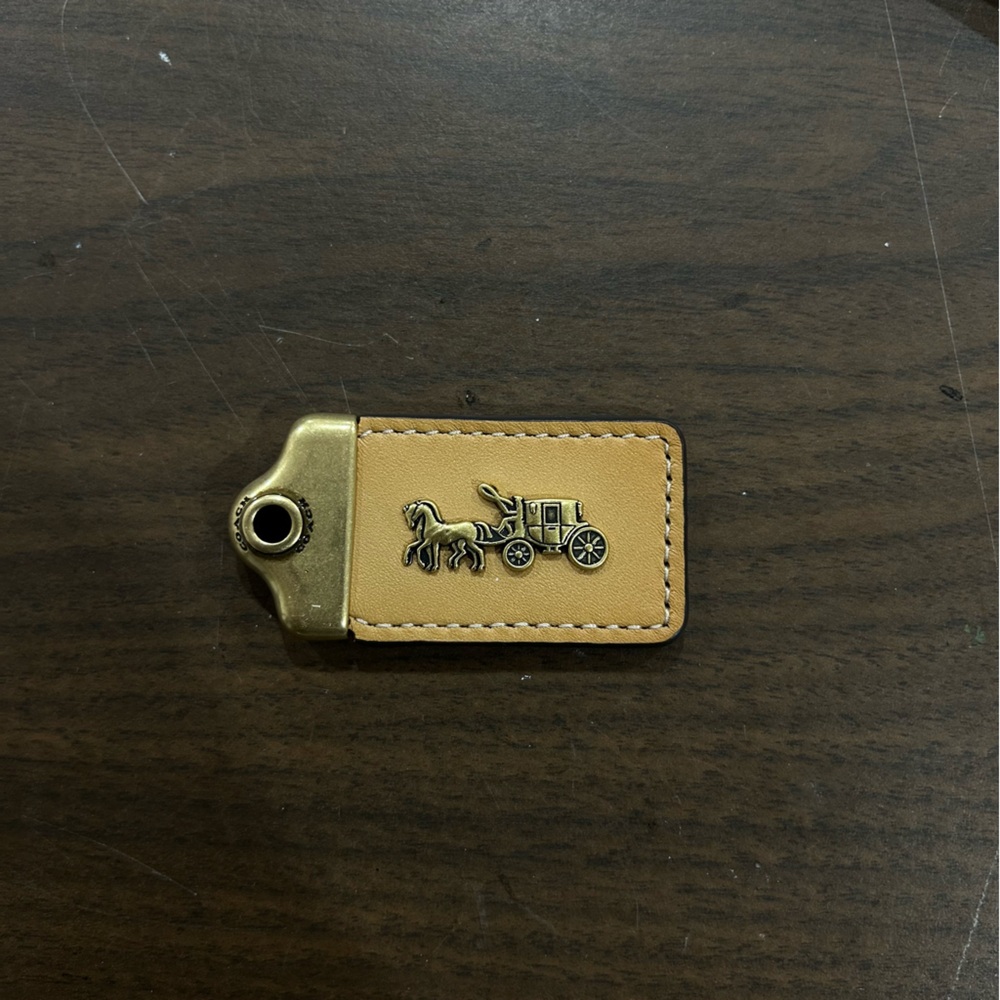 Coach HANGTAG